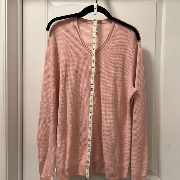 GAP Men’s V-Neck Sweater - Picture 7 of 8